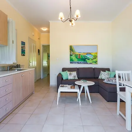 Avelia Blue Apartament Asprogerakata