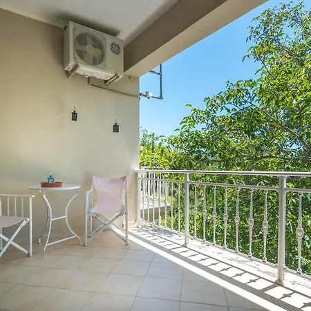 Apartament Avelia Blue Asprogerakata