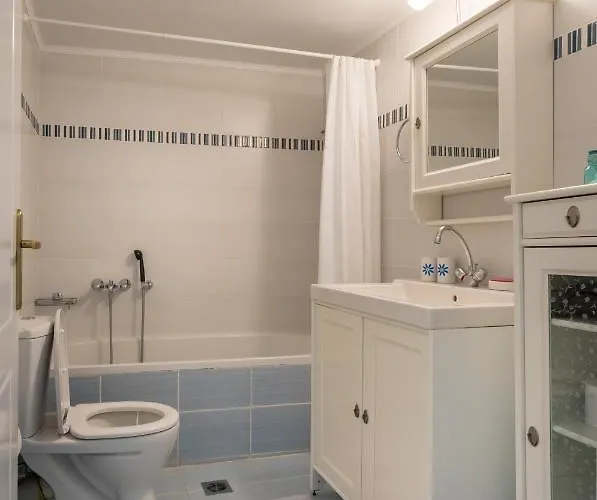 Avelia Blue Asprogerakata